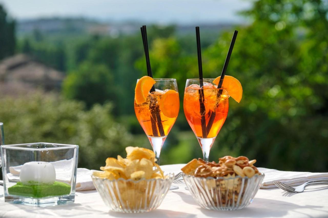 Golf Residenza Aparthotel Пескиера дел Гарда Екстериор снимка